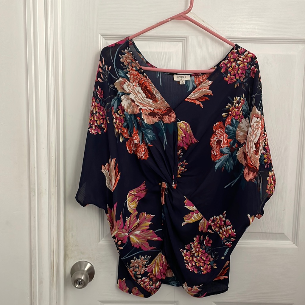 Item 277 Ladies Blouse